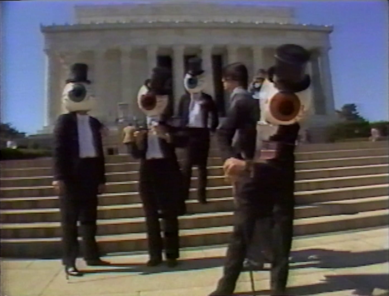 File:Residents-lincolnmemorial-1983.png